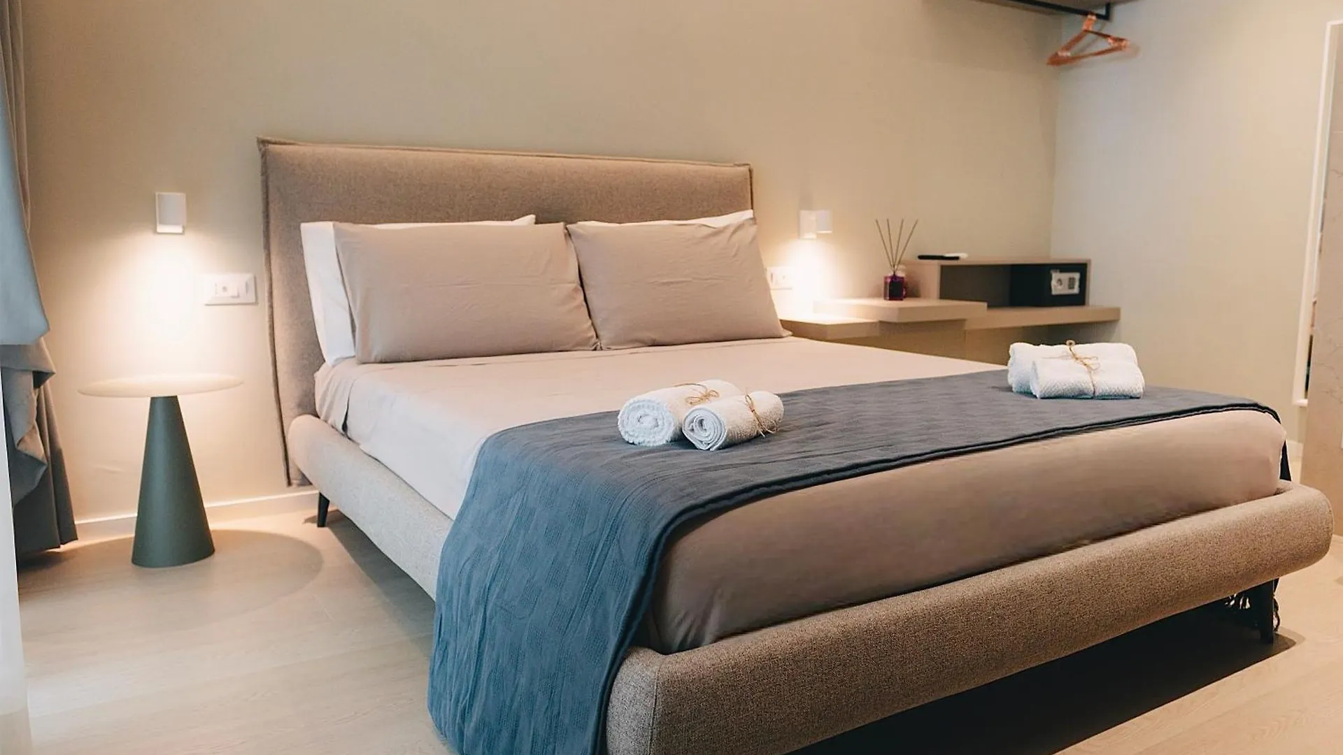 Apartment 18Zero2 Luxury Rooms Bari
