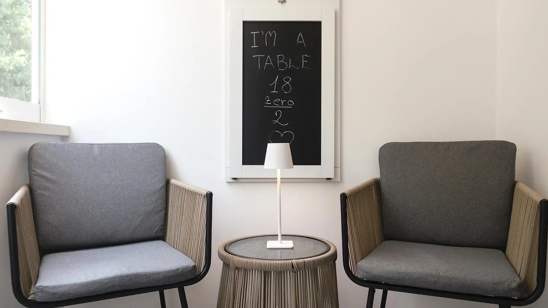 18Zero2 Luxury Rooms Bari 0*,  Italy